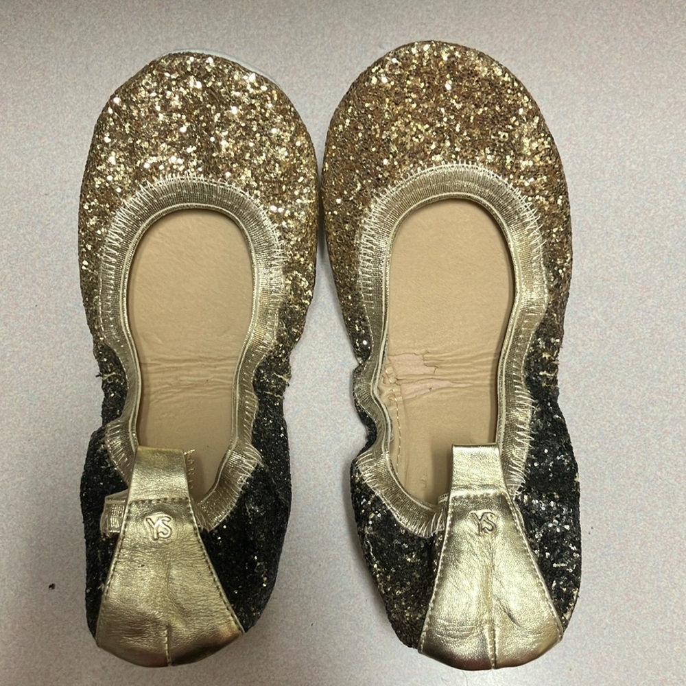 Yost Samra ballet slippers with glitter